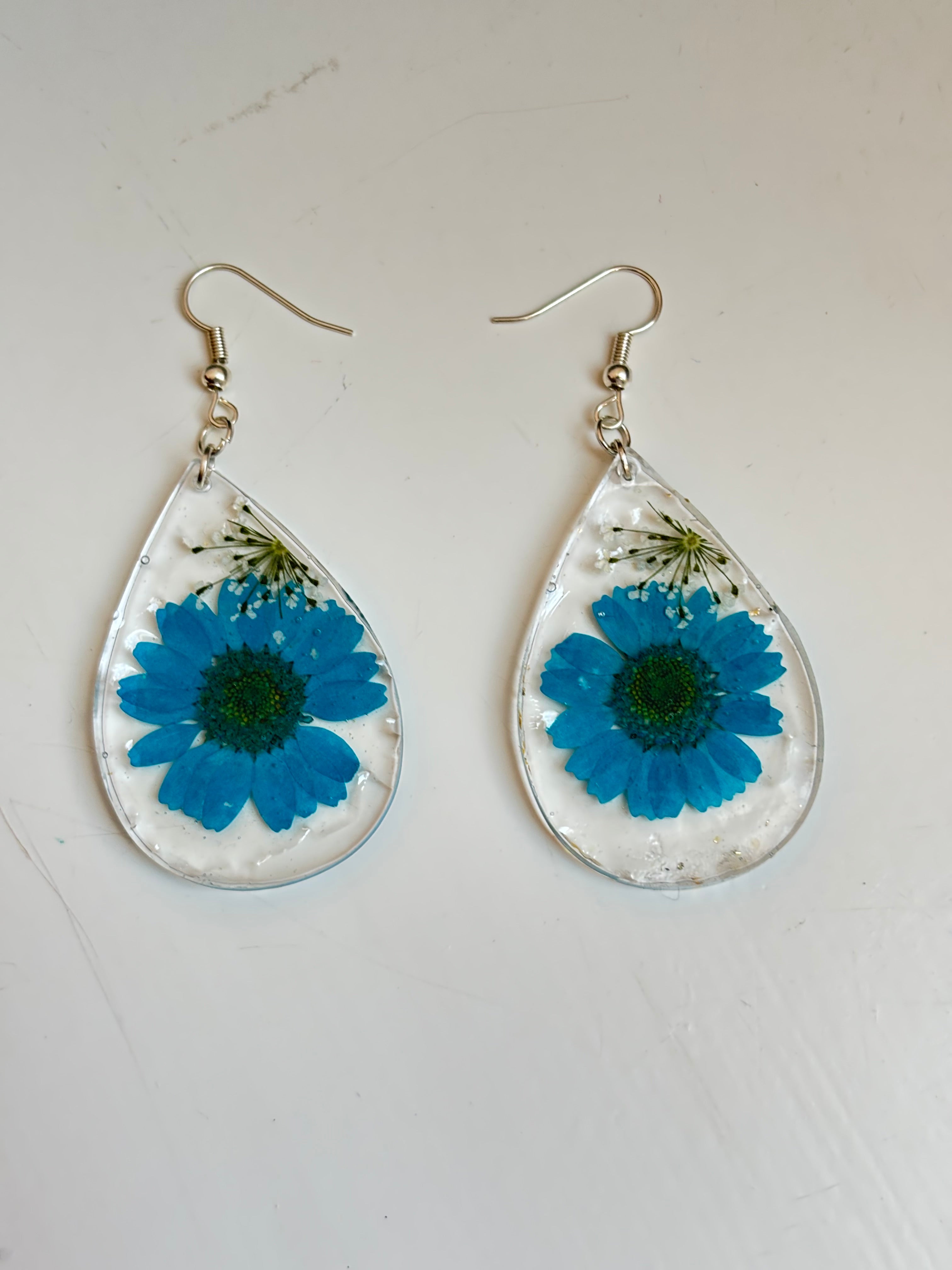 Blue Daisy Earring