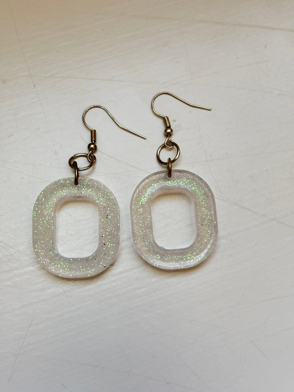 Glitter Earrings (Oval-Shaped)